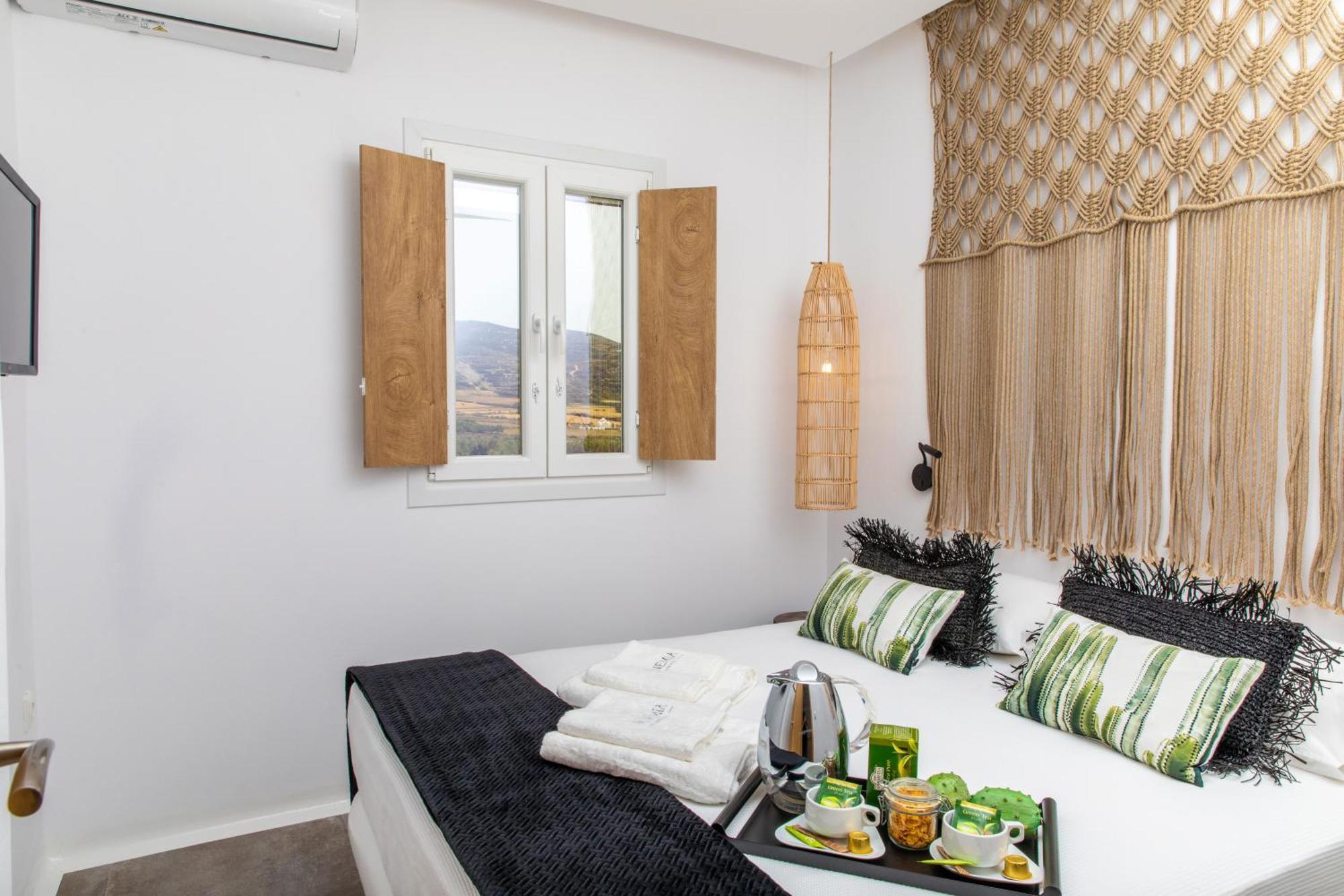 Ninemia Naxos Suites Agios Thaleleos Exterior photo